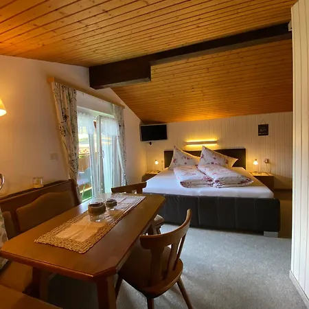Gaestehaus Hoeck Apartment *