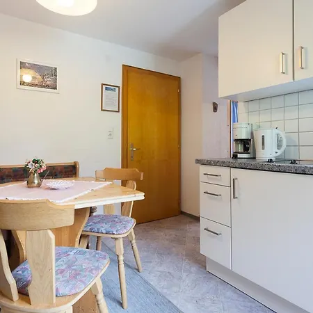 Apartment Gaestehaus Hoeck Schruns