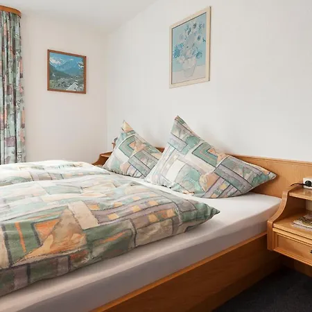 Gaestehaus Hoeck Apartment