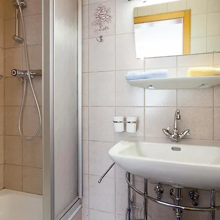 Gaestehaus Hoeck Apartment *