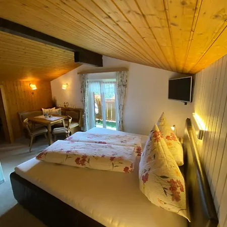 Gaestehaus Hoeck Apartment *