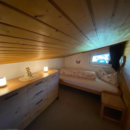 Gaestehaus Hoeck Apartment Schruns