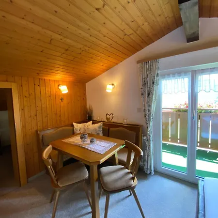 Apartment Gaestehaus Hoeck Schruns