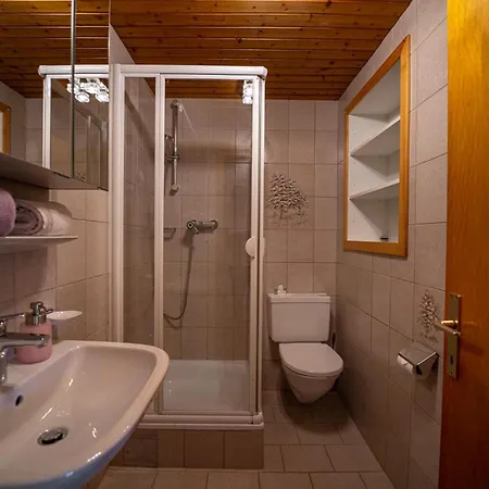 Gaestehaus Hoeck Apartment